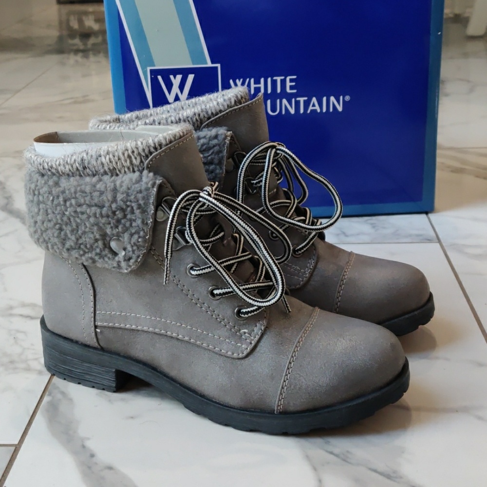 NEW White mountain Sandro Boots Light Gray